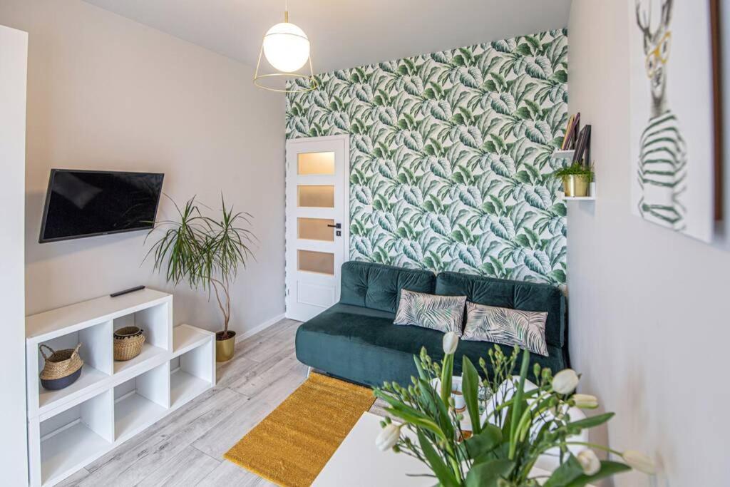 Apartament With Garden Bezplatny Parking !!! Kraków Zewnętrze zdjęcie
